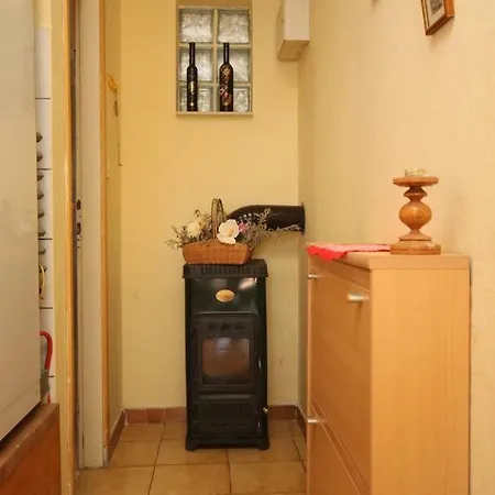 Apartment Lavdara 8114a